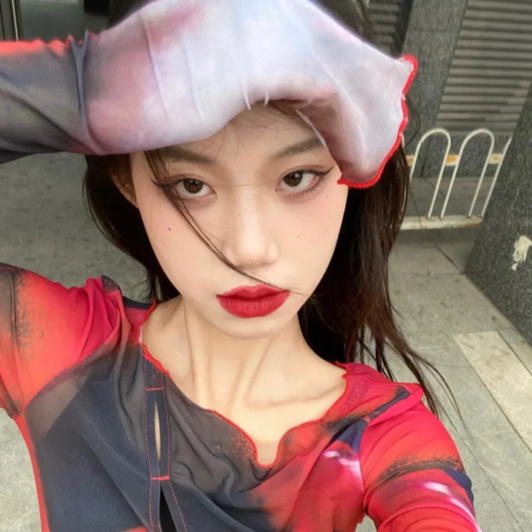 不羁的美女